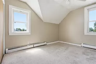 625 Oakland Beach Ave, Warwick, RI 02889 - Photo 31