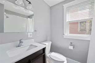 92 Colonial Rd, Providence, RI 02906 - Photo 17