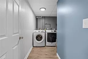 56 Pearl Ave, North Providence, RI 02904 - Photo 23