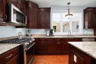 44 Beaver River Rd, Richmond, RI 02892 - Photo 9