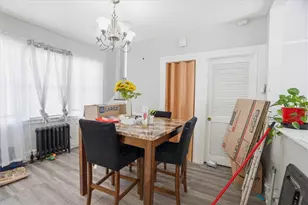 147 Warrington St, Providence, RI 02907 - Photo 13