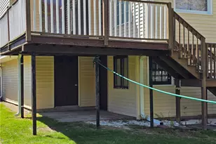 99 Pender Ave, Warwick, RI 02889 - Photo 7