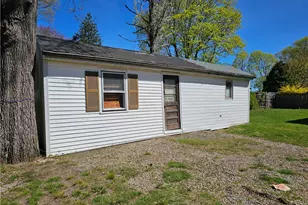 99 Pender Ave, Warwick, RI 02889 - Photo 9