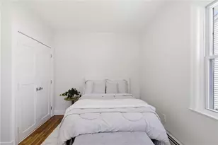 35 Myra St, Providence, RI 02909 - Photo 15