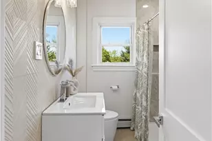 35 Myra St, Providence, RI 02909 - Photo 19