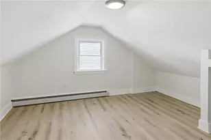 35 Myra St, Providence, RI 02909 - Photo 27