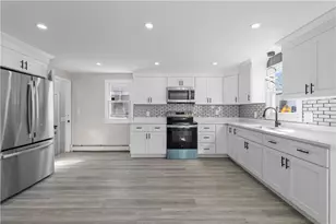 138 Glenbridge Ave, Providence, RI 02909 - Photo 3