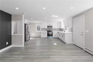 138 Glenbridge Ave, Providence, RI 02909 - Photo 5