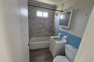 471 Providence St, Woonsocket, RI 02895 - Photo 5