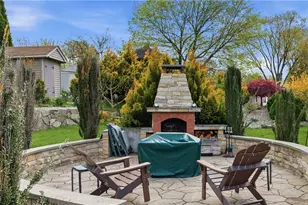 126 Lilac Ave, Woonsocket, RI 02895 - Photo 23