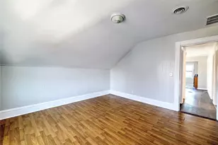 24 Ida St, Providence, RI 02909 - Photo 9