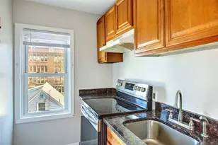24 Ida St, Providence, RI 02909 - Photo 5
