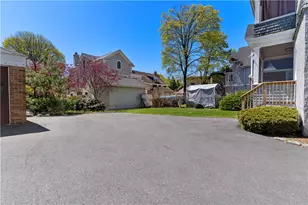 151 Irving Ave, Providence, RI 02906 - Photo 47