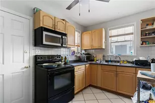 155 Irving Ave, Providence, RI 02906 - Photo 17
