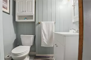 153 Falcon Ave, Warwick, RI 02888 - Photo 19
