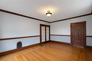 739 Rock St, Fall River, MA 02720 - Photo 5