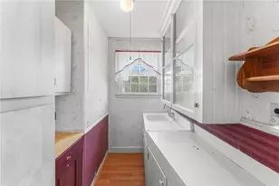 10 Molter St, Cranston, RI 02910 - Photo 23