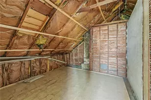10 Molter St, Cranston, RI 02910 - Photo 27