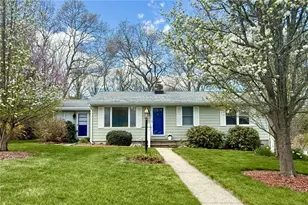 5 Sunnyside Dr, Westerly, RI 02891 - Photo 1