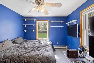 1 Roslyn Ave, Bristol, RI 02809 - Photo 21