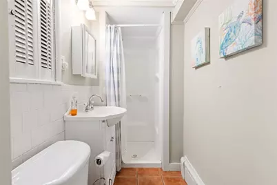 132 Ruggles Avenue, Newport, RI 02840 - Photo 23