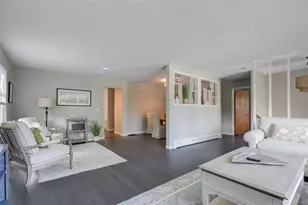 132 Ruggles Ave, Newport, RI 02840 - Photo 5