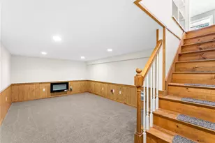 40 Heroux Blvd, Cumberland, RI 02864 - Photo 35