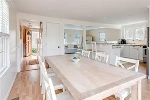 40 Holland St, Newport, RI 02840 - Photo 11