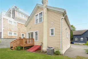 40 Holland St, Newport, RI 02840 - Photo 21