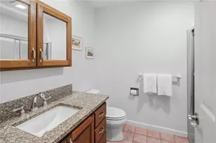 37 Pleasant Ave, Narragansett, RI 02882 - Photo 17