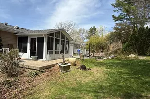 1 Edgewood Ave, Hopkinton, RI 02804 - Photo 9