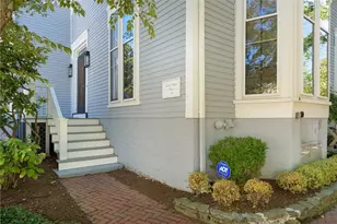 83 John St, Newport, RI 02840 - Photo 3