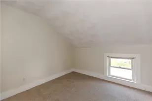 29 Anthony St, Coventry, RI 02816 - Photo 23