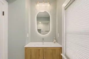 8 Champlin St, Newport, RI 02840 - Photo 7
