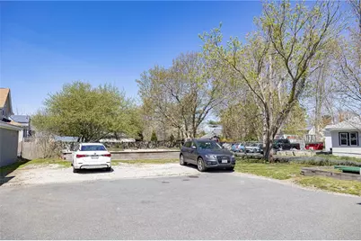 143 Main Road #2, Tiverton, RI 02878 - Photo 3