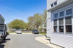 143 Main Rd, Tiverton, RI 02878 - Photo 23