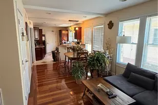 132 Elton St, Providence, RI 02906 - Photo 11