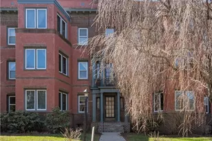 8 Blackstone Blvd, Providence, RI 02906 - Photo 1