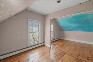 98 Andem St, Providence, RI 02909 - Photo 35