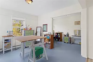 156 Vinton St, Providence, RI 02909 - Photo 25