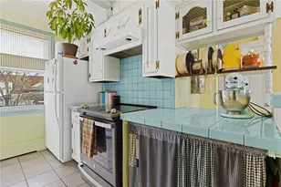 156 Vinton St, Providence, RI 02909 - Photo 15