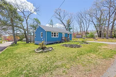18 Adelaide Avenue, Smithfield, RI 02917 - Photo 3