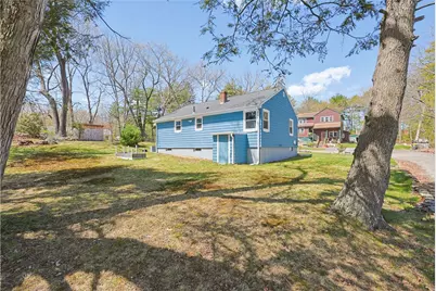 18 Adelaide Avenue, Smithfield, RI 02917 - Photo 5