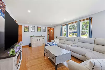 18 Adelaide Avenue, Smithfield, RI 02917 - Photo 15