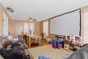 448 Gaskill St, Woonsocket, RI 02895 - Photo 27