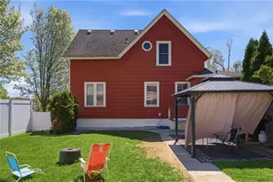 448 Gaskill St, Woonsocket, RI 02895 - Photo 7