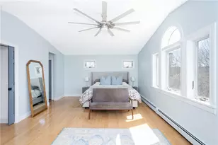 18 Lugger St, Jamestown, RI 02835 - Photo 29