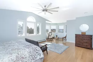 18 Lugger St, Jamestown, RI 02835 - Photo 31