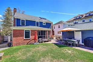 250 Butler Ave, Providence, RI 02906 - Photo 27