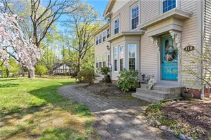 110 Ten Rod Rd, North Kingstown, RI 02852 - Photo 3
